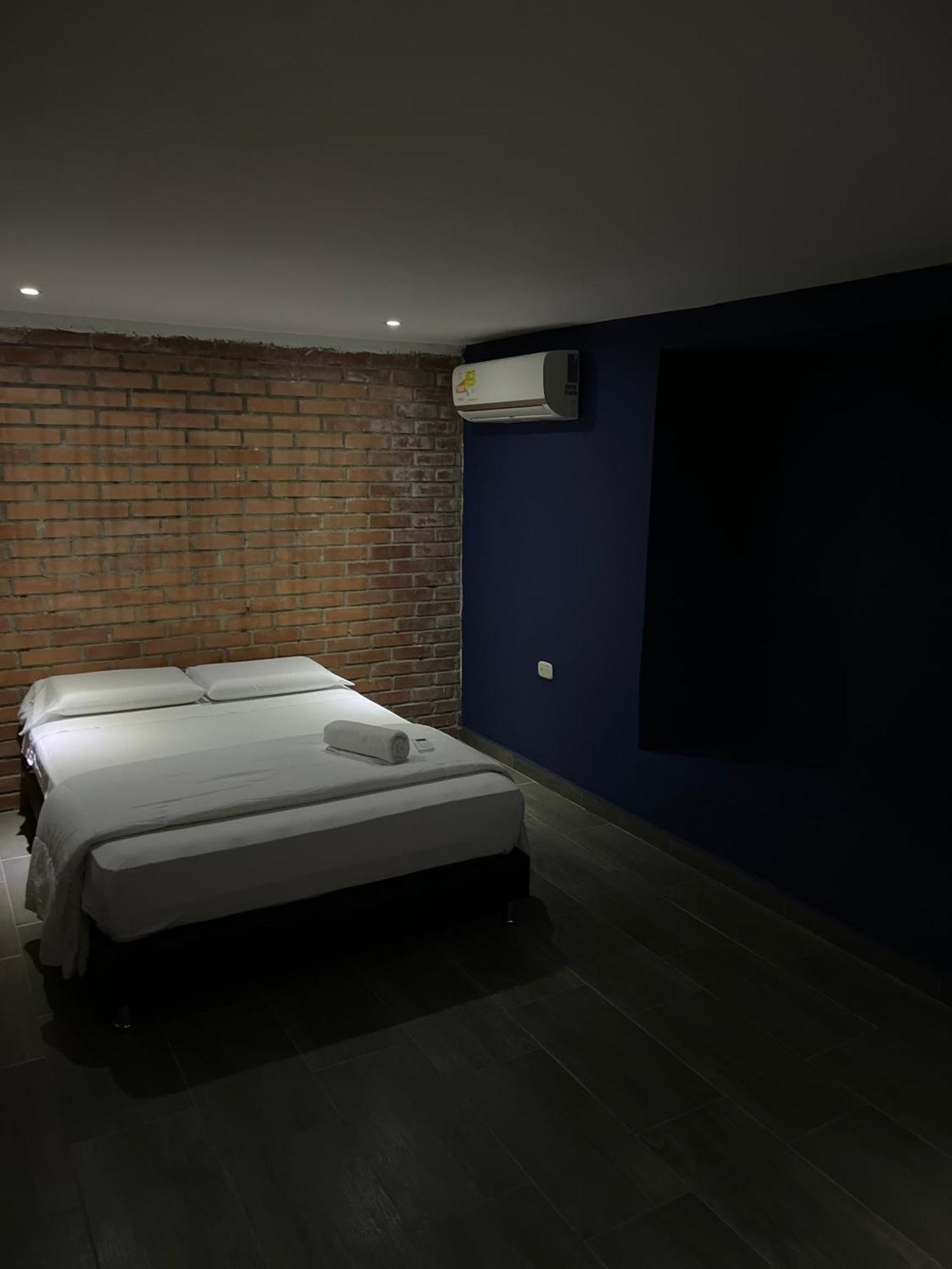 Sacramento Hotel Gaira Bagian luar foto